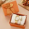 Reloj de Acero con Banda de Acero Nuevo de Lujo Ligero Transfronterizo 2025 para Mujer, Set de Pulsera de Reloj Cuadrado Simple de Moda para Estudiantes