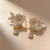 Brincos de Metal Geométricos Retrô Agulha de Prata S925 Design de Nicho Feminino Brincos de Alto Nível Luxo Acessível Brincos Atmosféricos Atacado