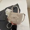 Bolso de Mano para Mujer 2025 Otoño e Invierno Nuevo Estilo PU Brillo Suave Bolso de Hombro Versátil para Viajes Diarios Casual Bolso Cruzado Venta al por Mayor