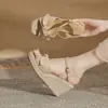 Sandalias de Cuña Jingang Shoes Mj90108 para Mujer 2026 Nuevo Estilo Suela Gruesa Punta Abierta Cuerda de Cáñamo Zapatos de Tacón Grueso para Mujer
