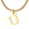 Colar com Pingente de Letra Inglesa em Aço Titânio Banhado a Ouro Real 18K, Design de Nicho, Joia Acessório Simples e de Alto Padrão para Mulheres