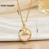 Elegante Collar de Acero de Titanio Exquisito Microincrustado de Lujo Ligero con Diamantes Completos Chapado en Oro Real de 18 Quilates Cadena para Clavícula de Moda Tendencia para Mujer Venta al por Mayor