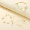 Set de Joyería de Flor de la Suerte Más Vendido Transfronterizo Pulsera de Acrílico Pulsera Collar de Trébol de Cinco Hojas Anillo Pendientes Venta al por Mayor para Mujeres