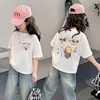 2026 Verão Nova Camiseta de Algodão Puro Manga Curta para Meninas Infantil Solta M e G Moda Infantil Esportiva Camiseta Top
