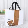 Bolsa de mão laminada de urso vintage, não tecida, sacola de loja de roupas, sacola de compras para presente, sacola de desenho animado para roupas infantis, bolsa de pano feminina