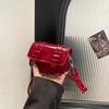 Mini Bolsa Pequeña para Mujer Verano 2025 Nueva de Nicho Cadena Láser Bolso Cruzado Textura de Alta Calidad Bolsa Cuadrada Pequeña Bolsa Roja