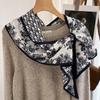 Bufanda Larga de Imitación Seda y Lana de Doble Cara y Doble Capa con Borde Biselado para Mujer, Primavera, Otoño e Invierno, con Correa Ancha, Bufanda Versátil