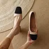 Sapatos femininos feitos à mão 2026 outono novo estilo color block sapatos de salto grosso baixo sapatos de salto alto para trabalho couro genuíno feminino bico quadrado