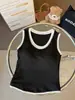 6165 # Chaleco de Color Bloqueado Falso de Dos Piezas con Cuello Redondo para Mujer, Adecuado para Usar Tanto por Dentro como por Fuera, con Almohadillas Integradas en el Pecho, Diseño de Espalda Hermoso Integrado, y como Top de Capa Base para Mujer