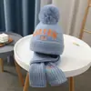 Conjunto de Cachecol de Inverno para Crianças de Meia-Idade e Mais Velhas, Gorro de Lã para Meninos, Meninas e Crianças Indo para a Escola, Gorro Tricotado de Duas Peças Espessado e Quente