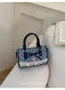 Bolsa de ombro fofa estilo coreano, estilo faculdade, nova mochila pequena de verão 2026 para o dia a dia, bolsa de mão portátil de nicho com bolinhas