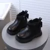 Botas de Couro de Outono para Crianças, Novas Botas de Inverno Simples, Botas para Meninas, Botas Elegantes de Estilo Britânico, Botas Curtas Versáteis para Crianças