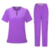 Uniformes Hospitalarios Personalizados Transpirables Estampados para Enfermeras Médicas y de Belleza, Uniformes Médicos en Lotes Pequeños con Envío Rápido