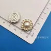 Corona de Perlas y Pedrería Estilo Chanel Corazón Flor de Cinco Pétalos Accesorios de Plástico para Manualidades Pasador Funda de Teléfono Hebilla de Zapato Pegatina