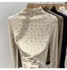 Camisa de Camada Interna para Mulheres 2026 Novo Estilo de Inverno Gola Meia-Alta Babado Floral Francês Manga Longa Blusa Camiseta Feminina