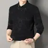 Camiseta de manga larga con cuello de camisa, forro polar cálido, diseño falso de dos piezas, nueva para otoño e invierno, para hombres de mediana edad, casual, con cabeza de tigre, traje de papá