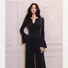 Conjunto de Tricô 2025 Estilo Simples Jovem Maduro para Mulheres, Conjunto Elegante de Duas Peças com Decote V para Outono, Ajuste na Cintura Emagrecimento, Tamanho Plus