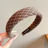 Faixa de Cabeça Simples com Aba Larga para Lavar o Rosto para Mulheres 2026 Nova Faixa de Cabelo de Luxo Acessório de Cabelo Antiderrapante de Alta Qualidade