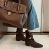 Primeiro Encontro Temporada 2026 Novo Estilo Britânico Retrô Salto Grosso Fashion Botas Martin Moda Outono e Inverno Botas Curtas para Mulheres