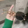 Gafas de sol que cambian de color para mujer con graduación a prueba de UV polígono no se adapta a la forma de la cara óptica de alto valor espejo plano sin maquillaje