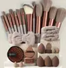 Set de Brochas de Maquillaje Profesional, Incluye Beauty Blender, Diadema, Esponjas Limpiadoras, Marco de Plástico, Ideal para Venta de Viernes, Kit