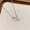 Collar Colgante Avanzado de Cerdo para Mujer Cadena para Clavícula Collar de Acero de Titanio Cadena de Cuello de Lujo Ligero de Nicho Nueva Primera Joyería