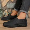 Comercio exterior transfronterizo zapatos de talla grande para hombre verano malla nuevos zapatos de tela para hombre transpirables slip-on casual sandalias de poliuretano