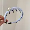 Diadema Ondulada de Dientes con Perlas de Gama Alta y un Aire Vintage, Diadema de Corona Alta, Accesorio para el Cabello Versátil de Nicho para Salidas