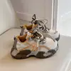Tênis Pai Chunky Estilo Europeu Super Quente para Mulheres, Aumenta a Altura, Faz os Pés Parecerem Menores, Novo Primavera 2026 Cinza Esportivo Casual Tênis Forrest Gump