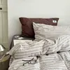 Conjunto de cama de quatro peças estilo INS, misto e combinado, 100% algodão, algodão lavado, capa de edredom 100% algodão puro, conjunto de cama de três peças, adequado para todas as estações