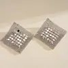 Pendientes Huecos Europeos y Americanos de Metal Estilo Rombo, Únicos y Elegantes, Pendientes Exagerados con un Toque de Lujo de Nicho, Accesorios para Orejas Minimalistas
