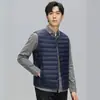 Chaleco ligero de plumón para hombre, estilo corto, para usar como prenda exterior, modelo 2026, 90% plumón de pato blanco, cálido, adecuado para usar en capas, moderno