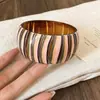 Pulsera Geométrica de Acrílico de Resina Brazalete Estilo Vintage Retro para Mujer Nicho Sentido de Diseño Único Joyería para la Mano