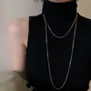 Collar Largo Dorado Hueso de Serpiente en Capas para Mujer Cadena de Suéter de Alta Gama 2024 Nuevo Lujo Ligero Nicho Accesorios de Cadena para Clavícula
