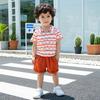 Camisa fina para meninos, manga curta, duas peças, atacado, verão 2025, novas roupas infantis da moda, roupas de verão para bebês