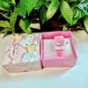 Reloj de Cuarzo con Muñeca de Dibujos Animados Nueva al por Mayor Reloj para Niños Estudiante de Jardín de Niños Fiesta Gota de Pegamento Sanrio Explosiones