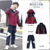Uniforme de escuela primaria traje de primavera y otoño chaqueta de uniforme de clase de escuela secundaria conjunto de tres piezas al por mayor ropa de jardín de infantes ropa de otoño e invierno