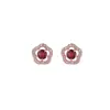 Yilu Tourmalina Plateada Plata de Ley S925 Chapado en Oro Rosa Flor de Ciruelo Incrustada Bola Súper Brillante Flor Pendientes de Botón de Plata Venta al por Mayor