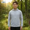 Ropa de Protección Solar para Hombre, Verano Moderna Transpirable Ligera Protección UV Exterior Informal Versátil Estilo Pareja Chaqueta para la Piel