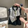 Conjunto de Ropa Nuevo de Verano 2026, Elegante y a la Moda, Conjunto de Dos Piezas de Algodón y Seda para Niña Estilo Sal Marina en Stock