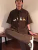 Camisa de Manga Corta con Bordado de Gato Estilo Retro Americano Dibujos Animados para Hombre, Marca de Verano de Moda, Estilo Universitario, Top Versátil Casual Artístico