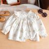Camisa Floral para Meninas 2026 Nova Primavera e Outono Manga Longa Gola Alta Estilo Boneca Doce e Estilosa Top Estilo Coreano para Crianças Pequenas