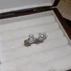 Anillo Abierto de Perla Redonda con Circonita, Elegancia Francesa, Versátil para el Uso Diario, Anillo para el Dedo Índice, Lujo Ligero, Sensación de Alta Gama