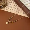 Colar de Pérolas com Pedra Olho de Tigre e Girassol Dourado para Mulheres, Corrente de Suéter Vintage de Alto Padrão para Outono e Inverno, Acessório de Nicho