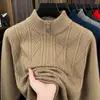 Suéter Masculino Jacquard com Gola Alta e Zíper Meio 2026 Outono/Inverno Novo Tricô Espesso Anti-pilling Suéter Quente Masculino