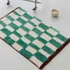 Alfombra de Felpa de Invierno Transfronteriza Alfombra Aislante Tufted para Dormitorio Alfombrilla Antideslizante Absorbente de Agua para Baño Alfombrilla Gruesa de Flock de Comercio Exterior