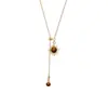 Colar Corrente de Suéter Dourado com Pedra Olho de Tigre para Mulheres, Corrente de Suéter Estilo Novo, Elegante e de Alto Padrão, Luxo Leve para Outono e Inverno