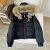 Jaqueta acolchoada de algodão versátil estilo retrô americano super bonita 2026 nova de inverno feminina curta grossa modeladora casaco acolchoado de algodão