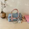 Bolsa feminina de design minimalista de nicho de alta qualidade transfronteiriça, nova para a primavera de 2026, bolsa de ombro, bolsa de axila, bolsa transversal, bolsa almofada