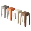 Taburete de plástico para uso doméstico, engrosado y resistente, adecuado para adultos, con acolchado suave, antideslizante, apilable y se puede usar como taburete de comedor o taburete alto para la mesa del comedor